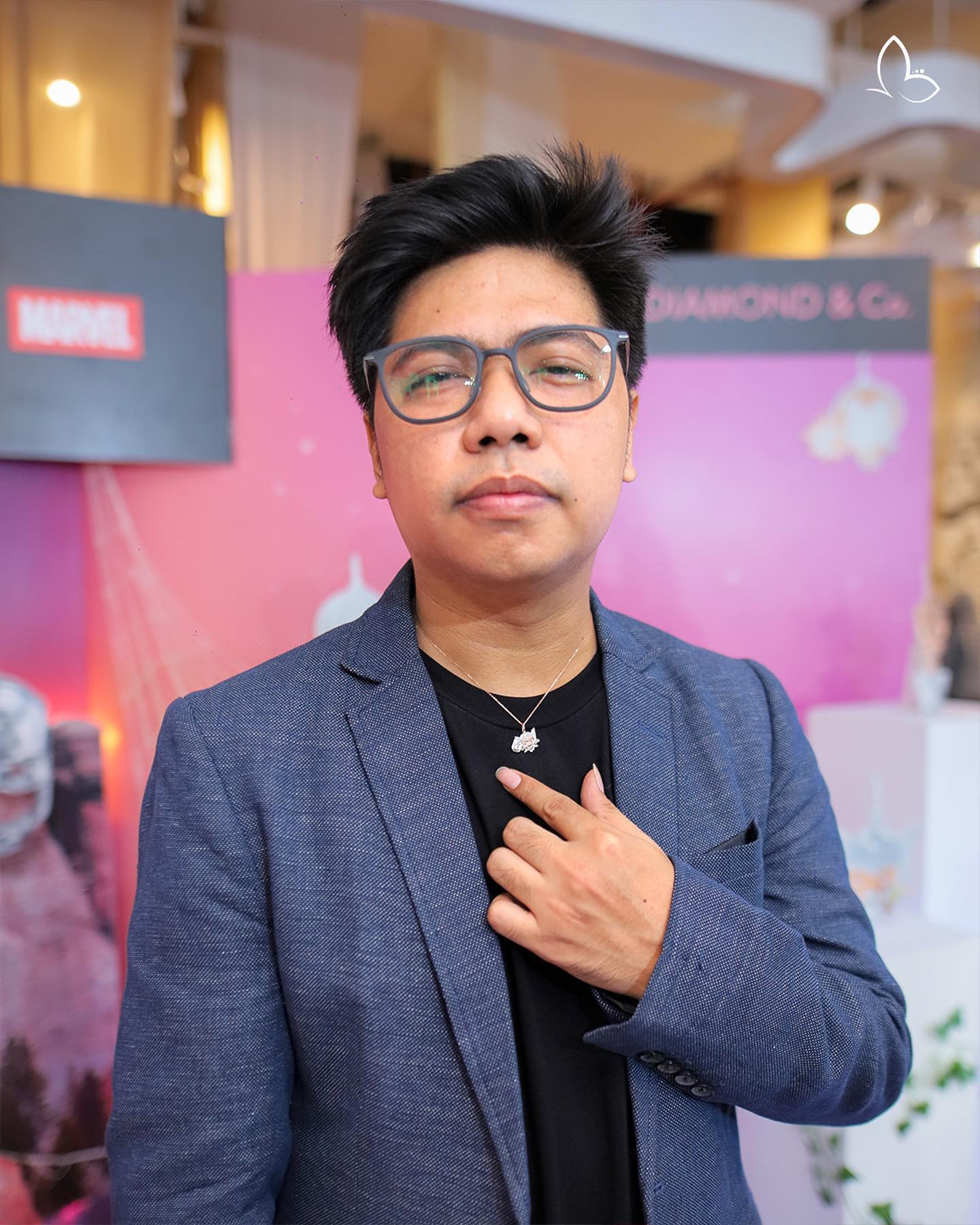 kalung emas putih pria