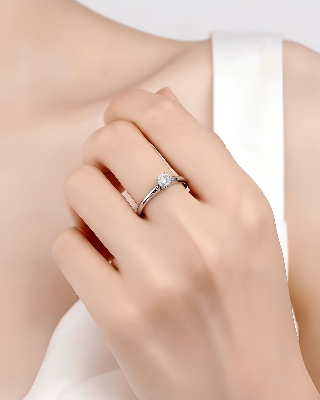 cincin berlian pernikahan