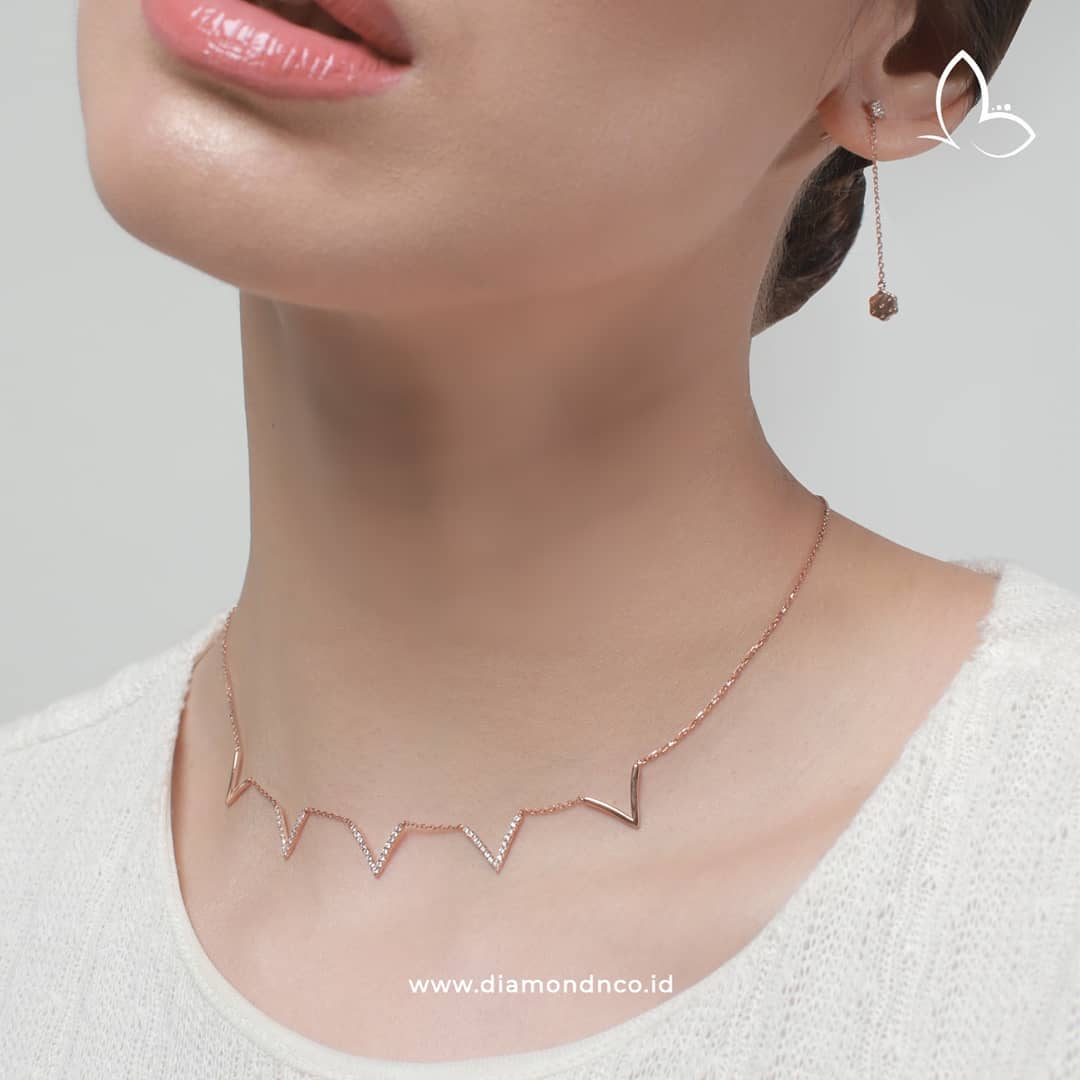 kalung berlian