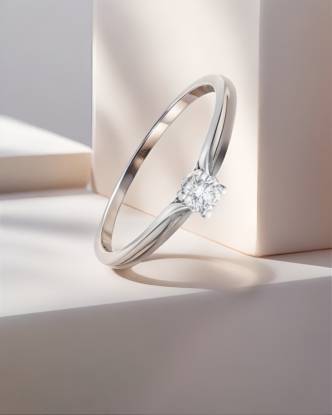 cincin nikah berlian wanita mewah