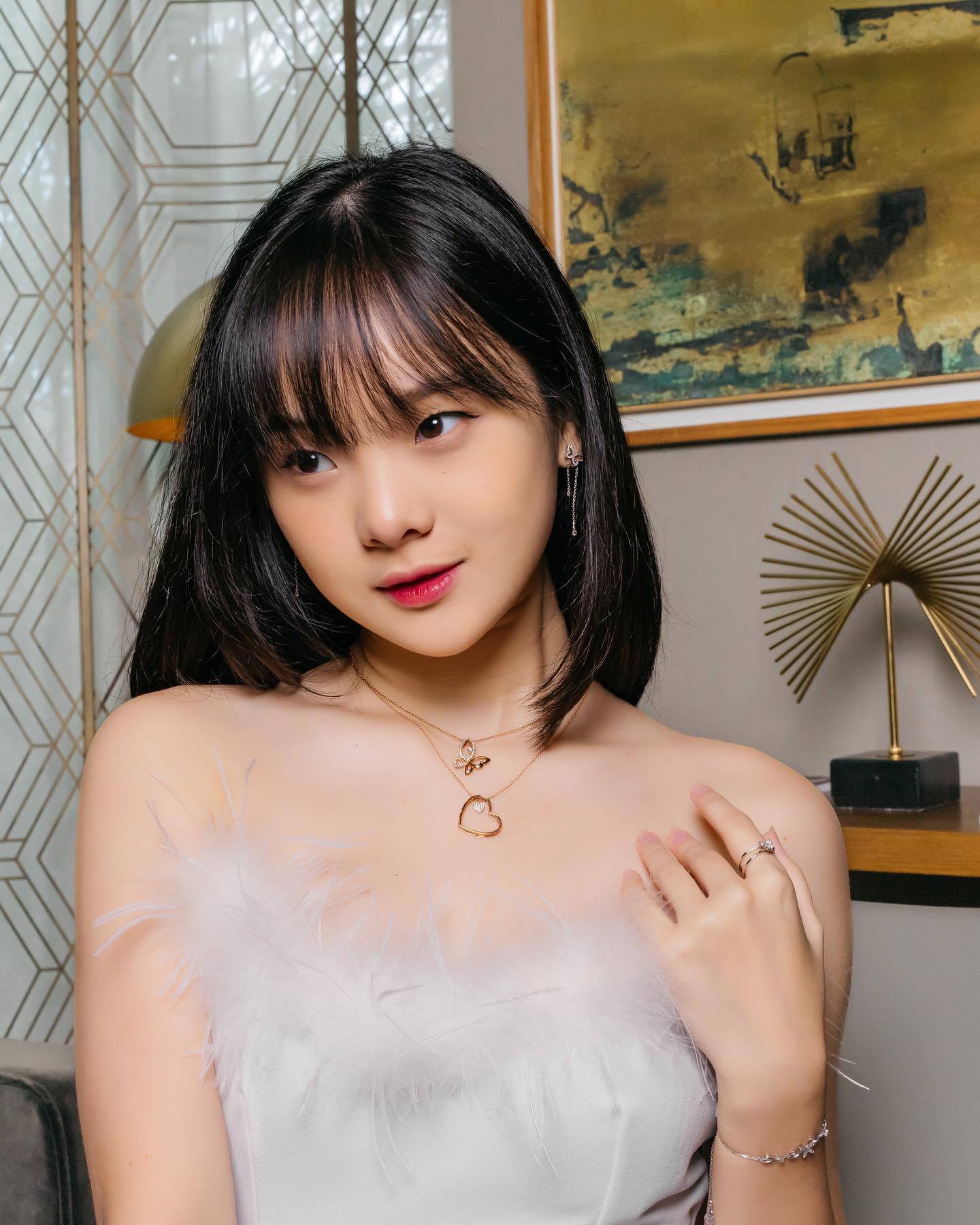 kalung emas wanita model terbaru