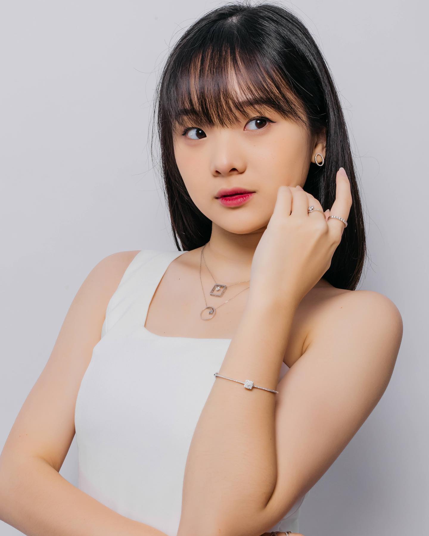 Model gelang rantai berlian